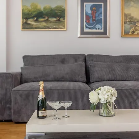 Apartment Theatrum Cozy Split